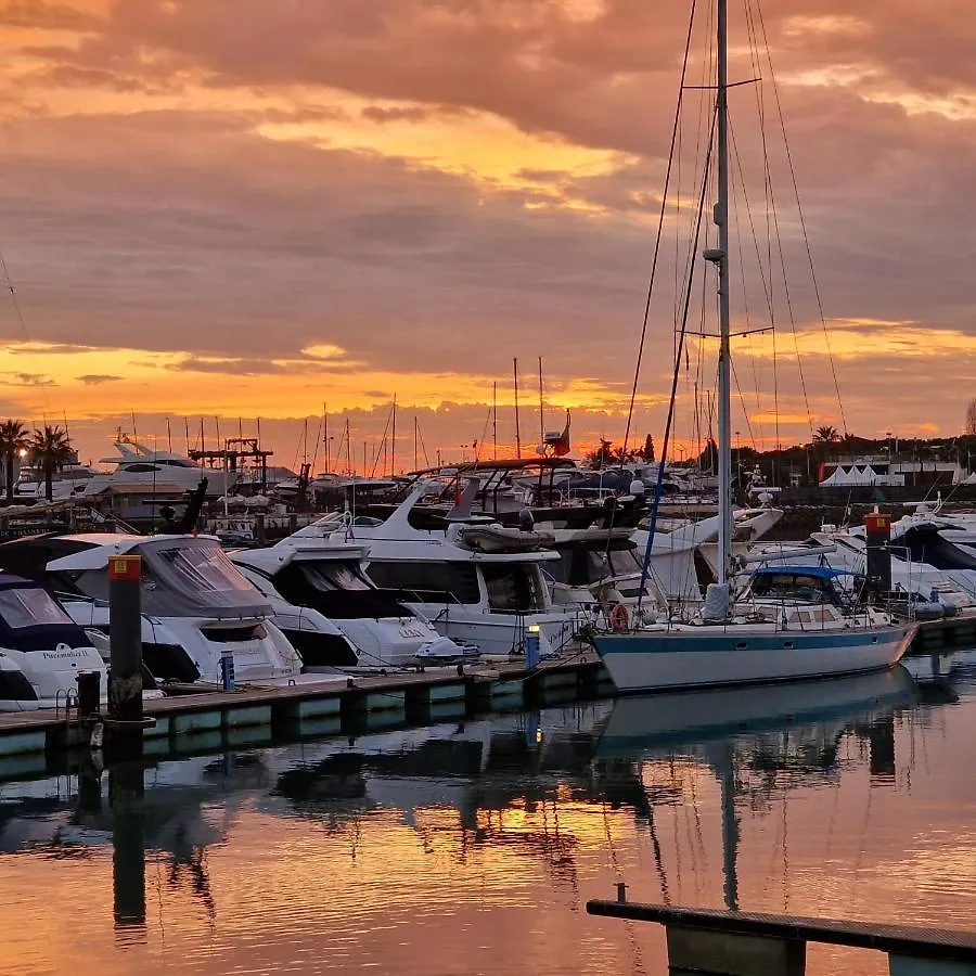 Botel Umbolina Hotel Cascais